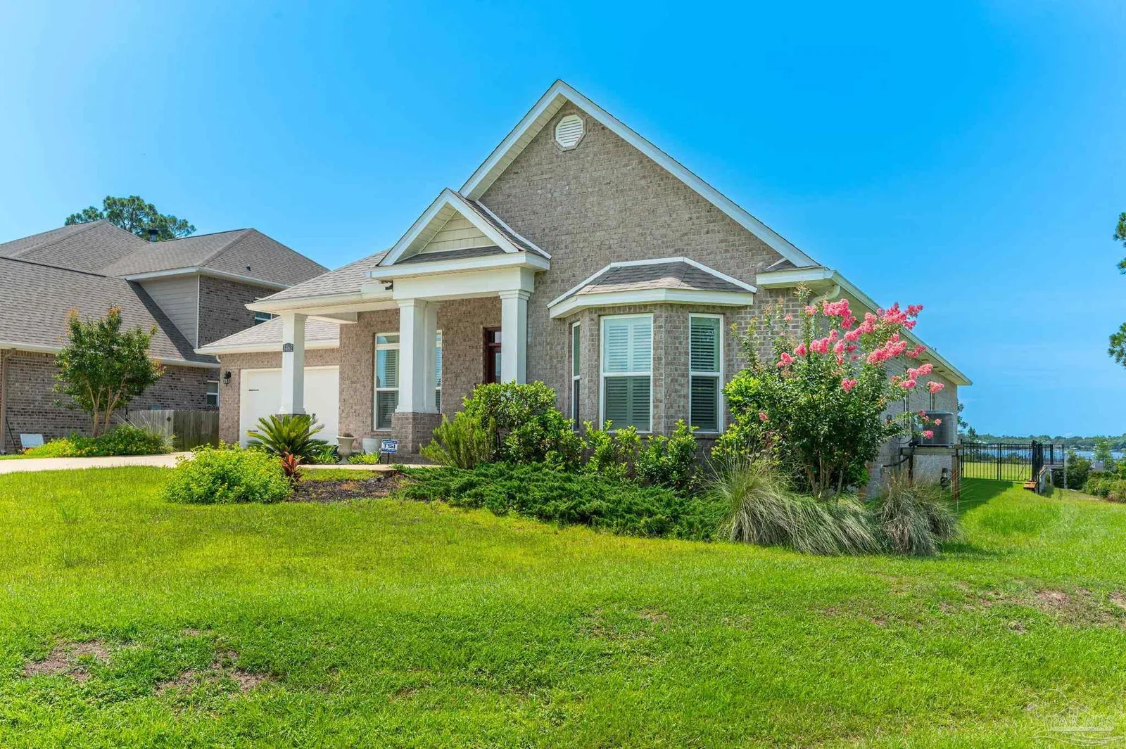 3462 Turquoise Dr, Navarre, FL 32566 photo 4
