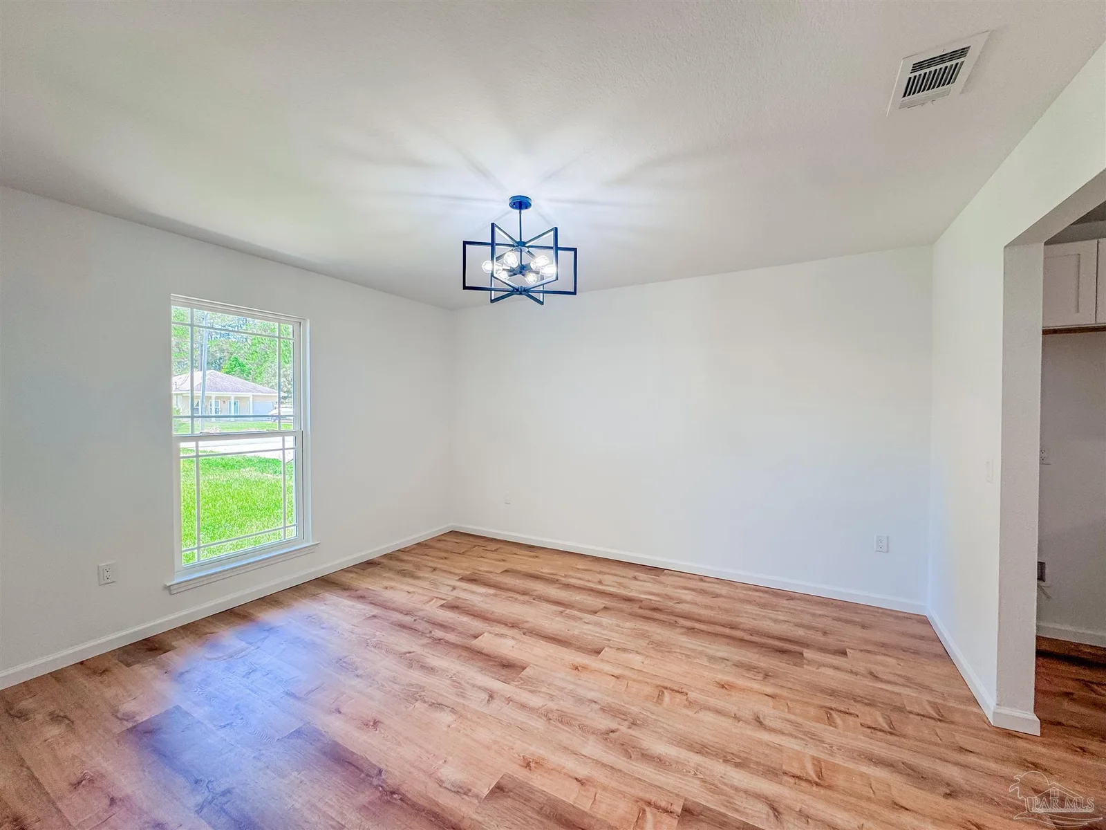9296 Military Trl, Navarre, FL 32566 photo 7