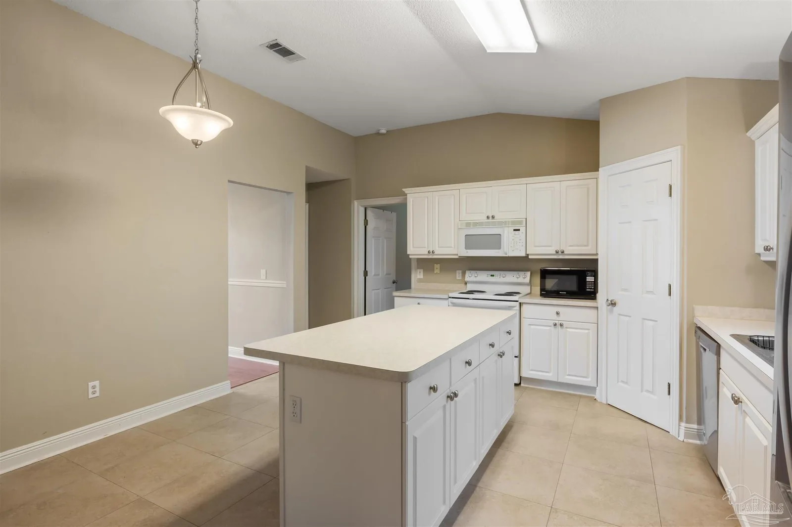 3045 Red Fern Rd, Cantonment, FL 32533 photo 8