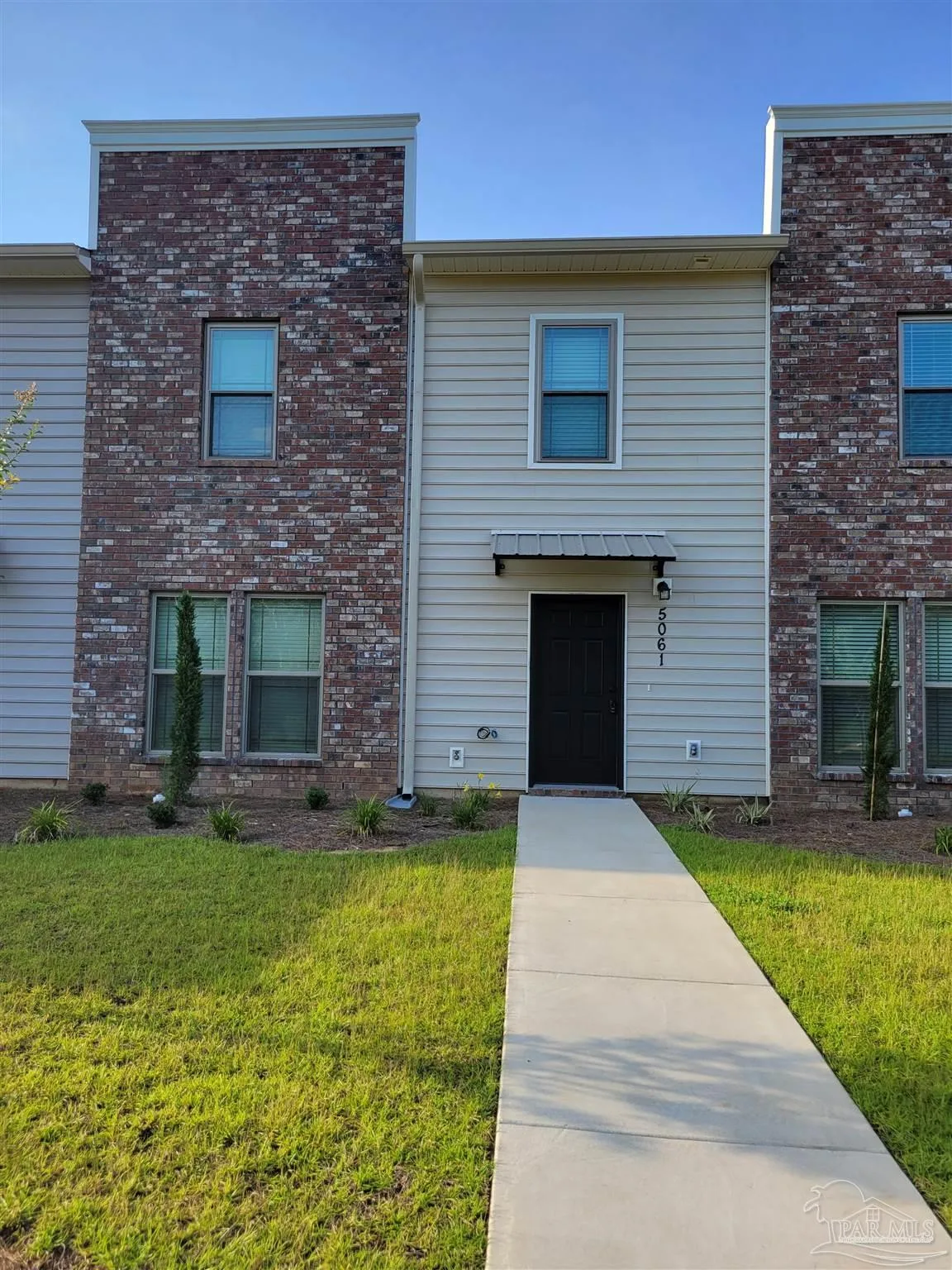 5061 Peach Dr, Pace, FL 32571 photo 2