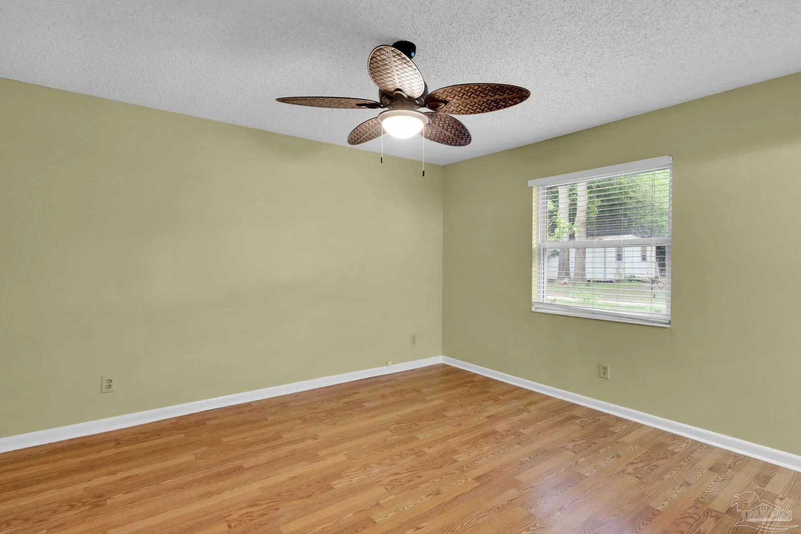 3338 Pursell Ln, Pensacola, FL 32526 photo 5