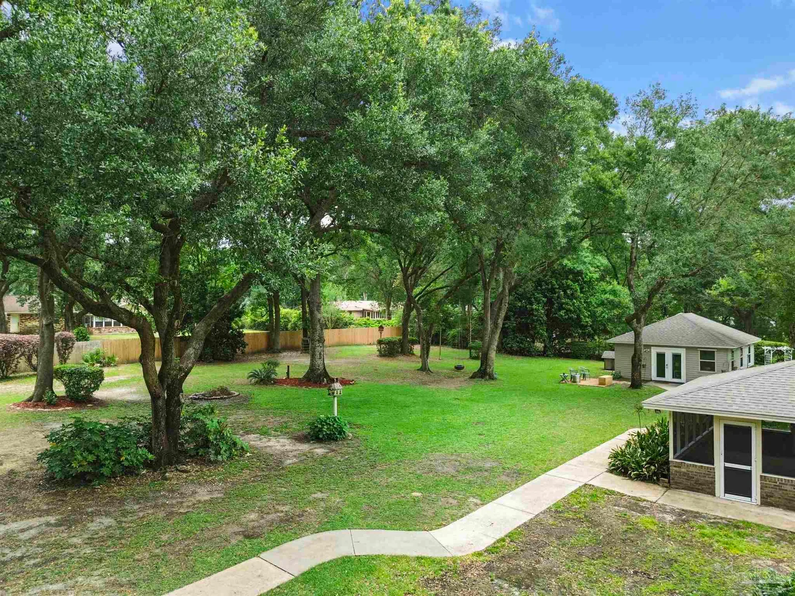 3338 Pursell Ln, Pensacola, FL 32526 photo 9