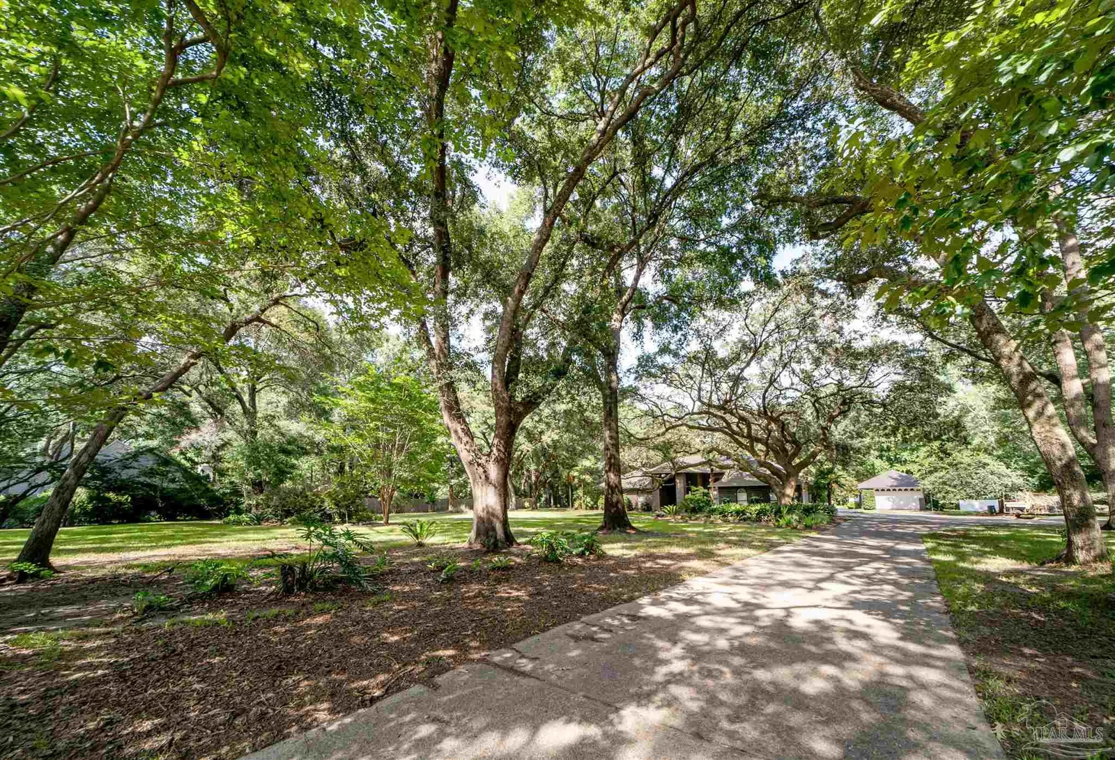 3140 Sonya St, Pace, FL 32571