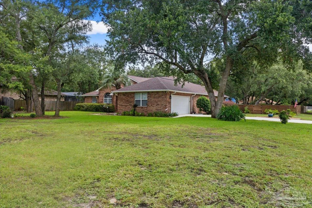 2602 Hidden Creek Dr, Navarre, FL 32566 photo 5