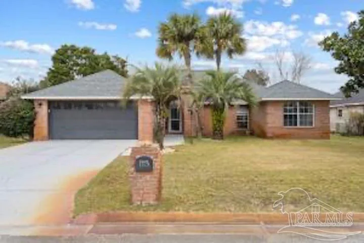 1929 Jessica Way, Navarre, FL 32566