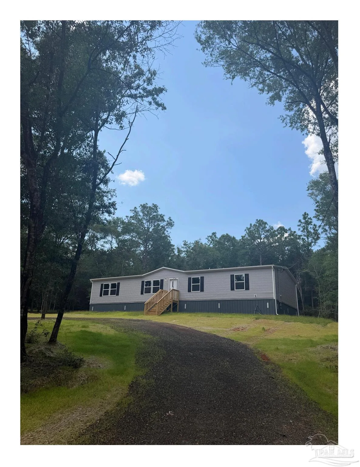 11226 N Lakeview Dr, Milton, FL 32583
