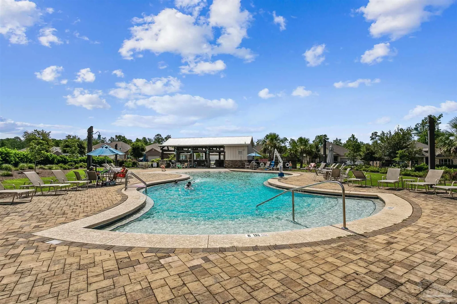 3982 Whitetail Ln, Pensacola, FL 32526