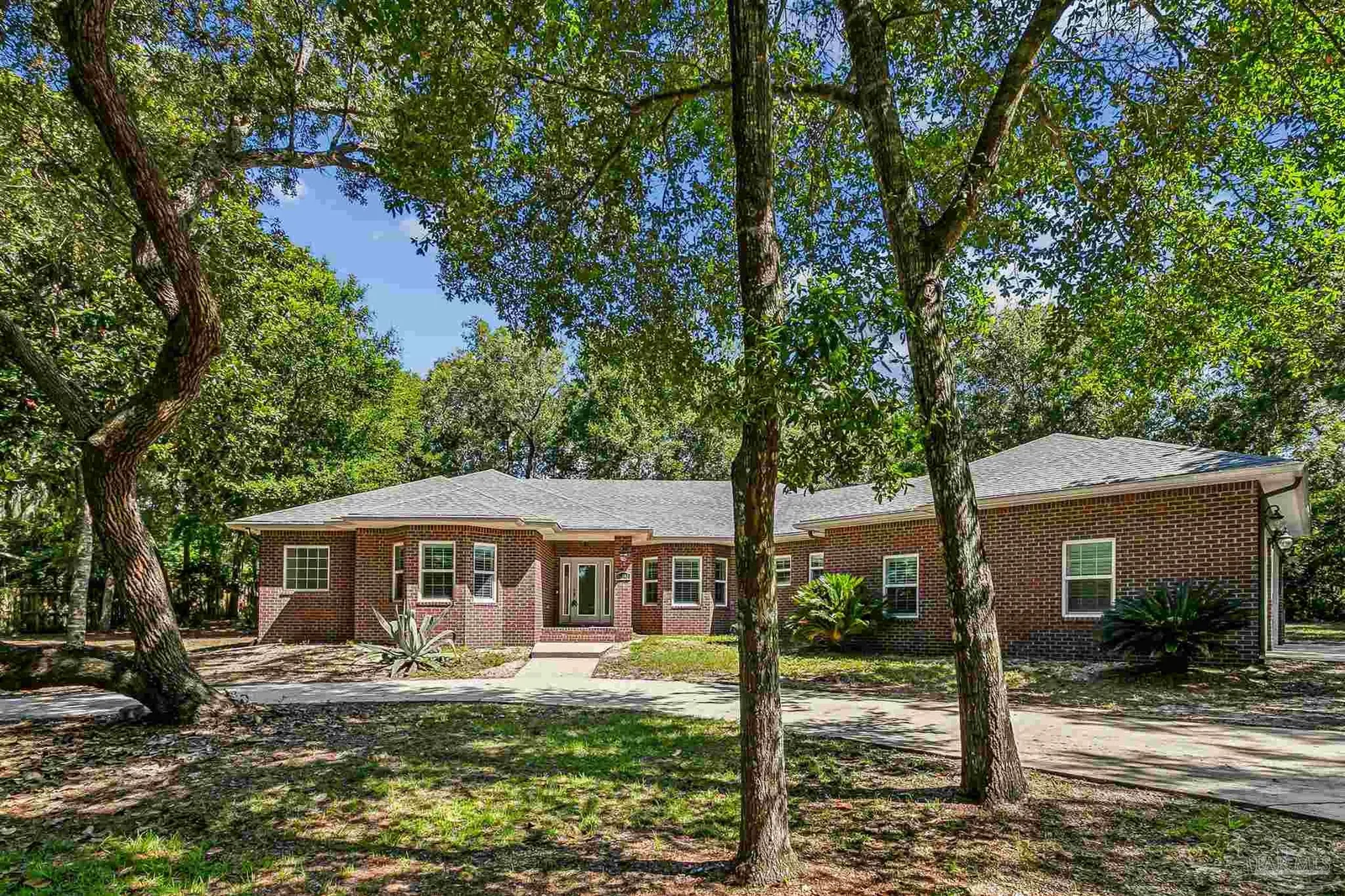16340 Innerarity Pt Rd, Pensacola, FL 32507