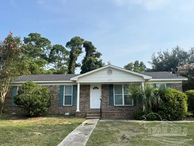 3244 Maplewood Dr, Gulf Breeze, FL 32563