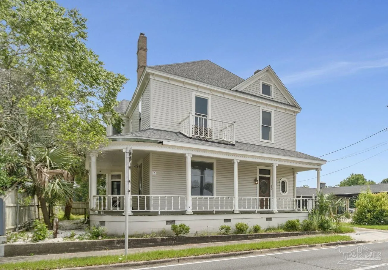 17 W Cervantes, Pensacola, FL 32501