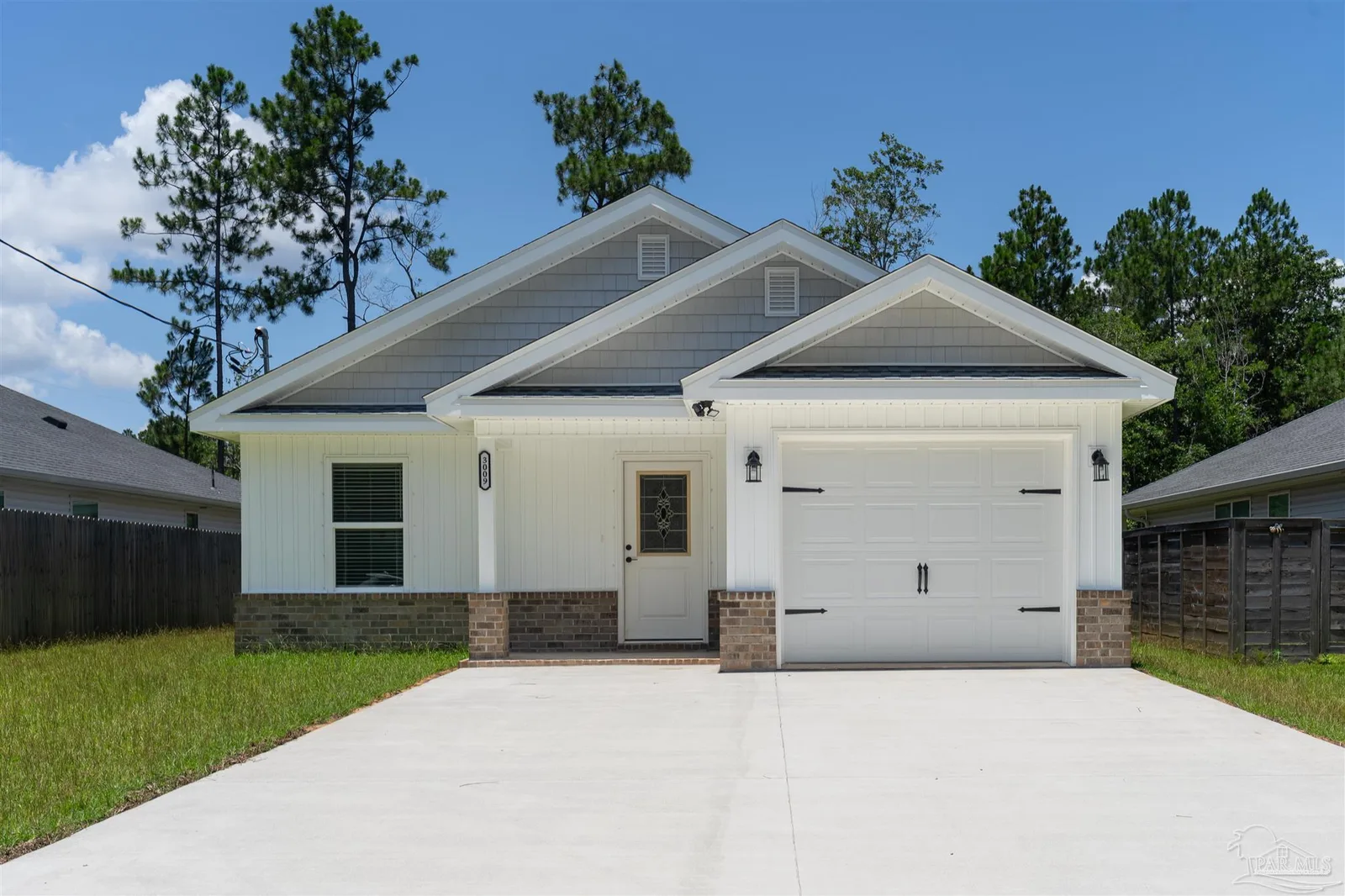 3009 N 36th Ave, Milton, FL 32583