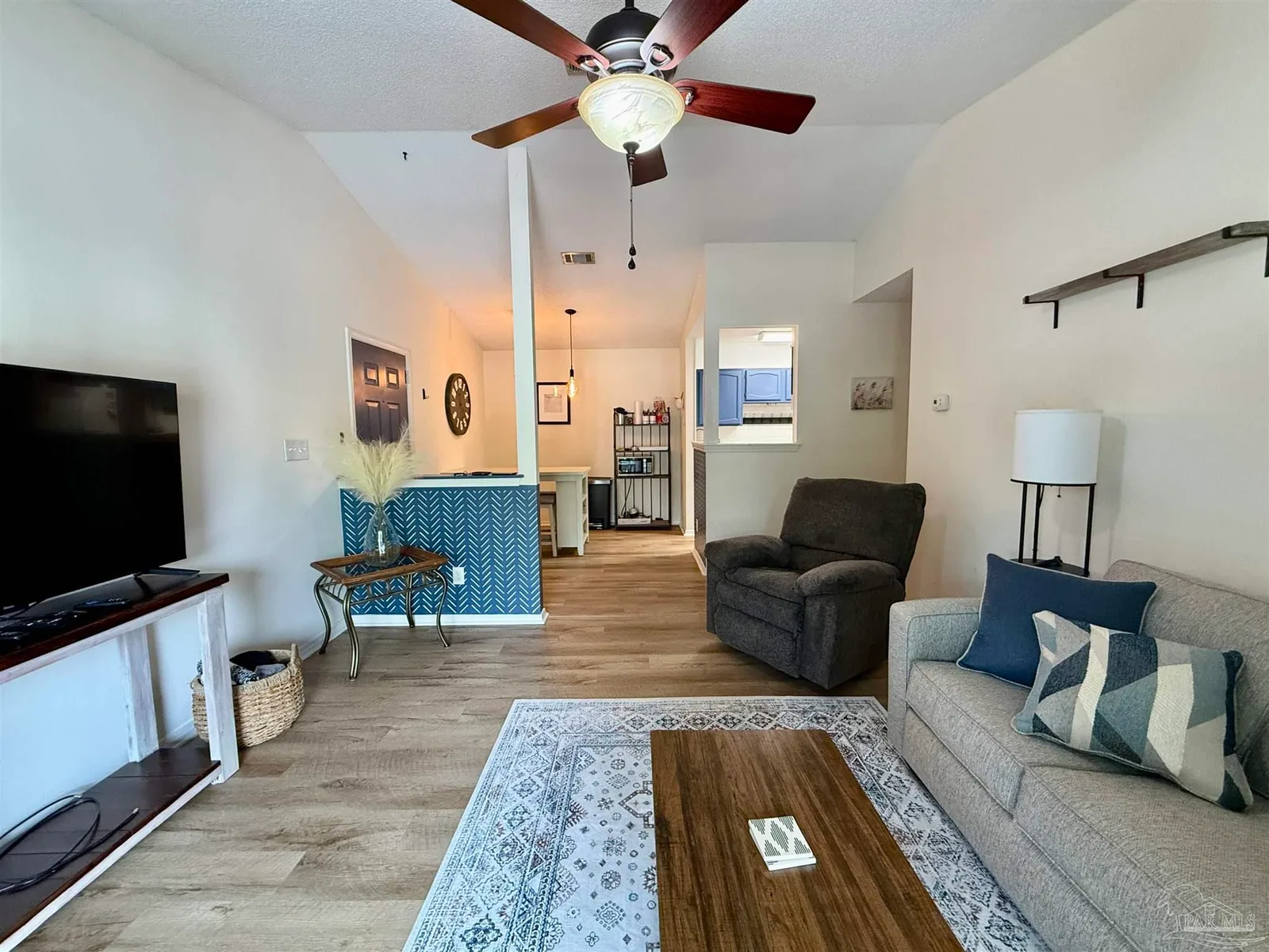 2299 Scenic Hwy # Apt G6, Pensacola, FL 32503