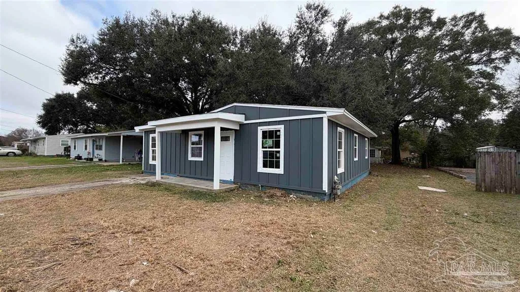 827 Michigan Ave, Pensacola, FL 32505