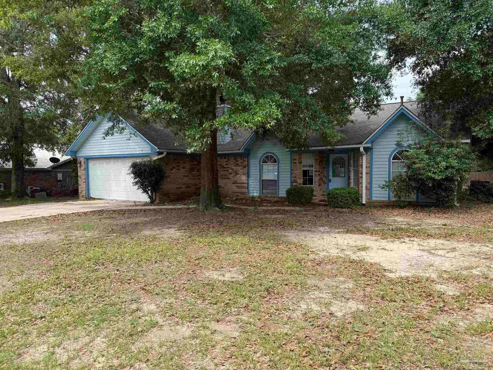 4815 Autumn Dr, Pace, FL 32571