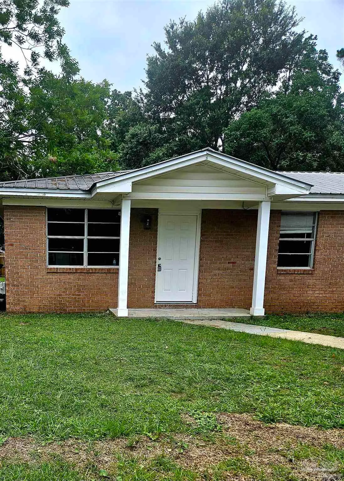 2605 Talbert St # A, Pensacola, FL 32507