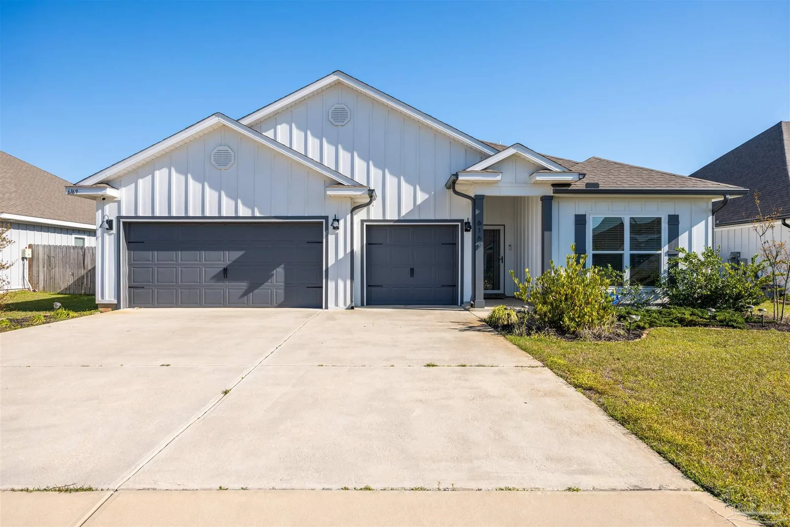 6169 Jenks Dr, Gulf Breeze, FL 32563