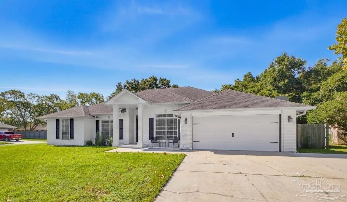 4647 Winterdale Dr, Pace, FL 32571