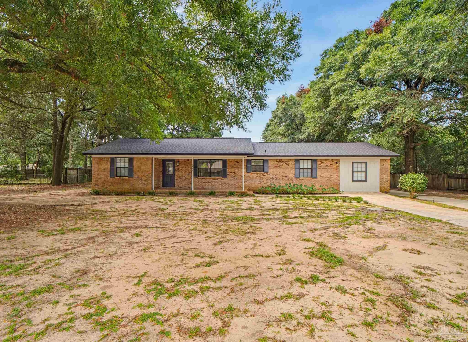 5905 Stephanie Dr, Milton, FL 32570