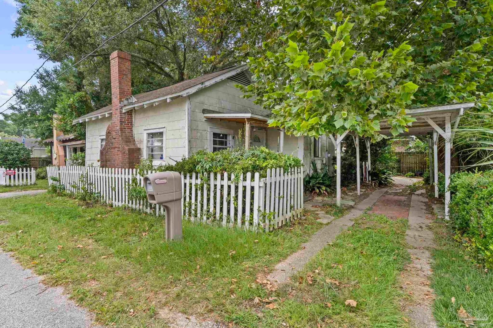 7 Broadmoor Ln # 2, Pensacola, FL 32507