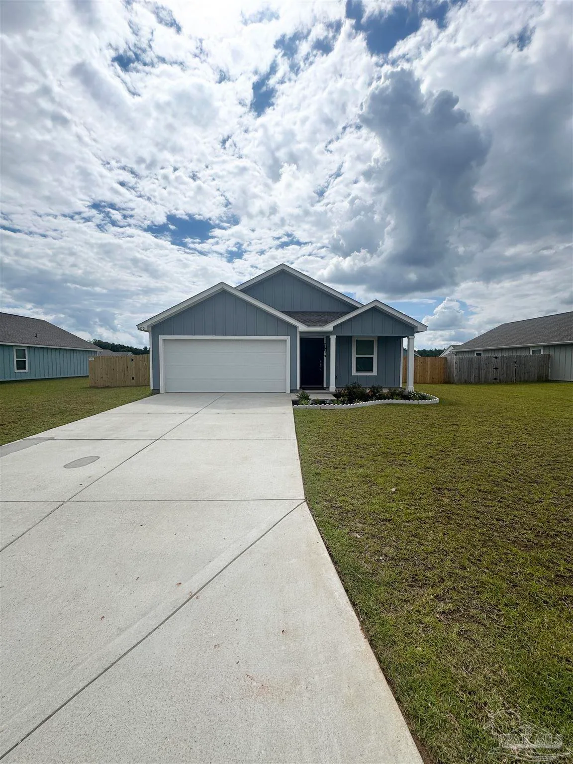 4670 Eagles Ridge Rd, Pace, FL 32571