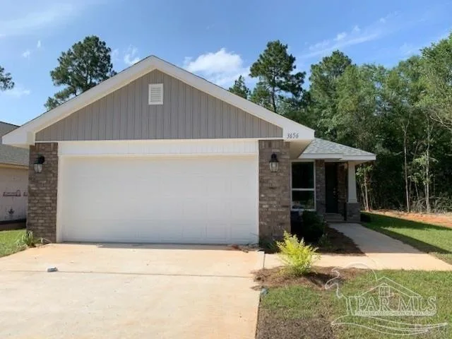 999 Brimwood Cir # 10 D, Cantonment, FL 32533
