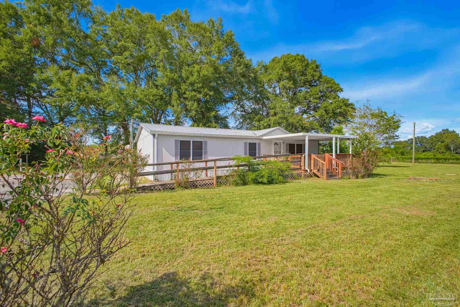 4006 Mccutchin Dr, Jay, FL 32565