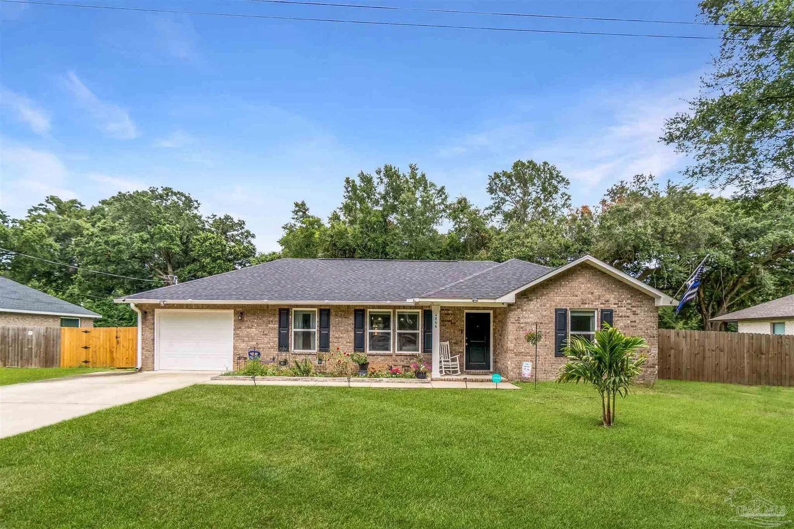 4866 Lamar Dr, Pace, FL 32571