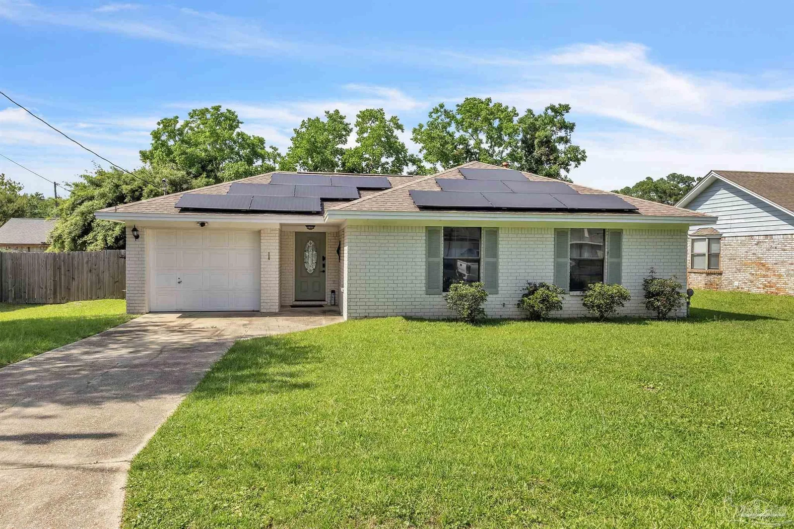 7656 Old Hickory Dr, Pensacola, FL 32507