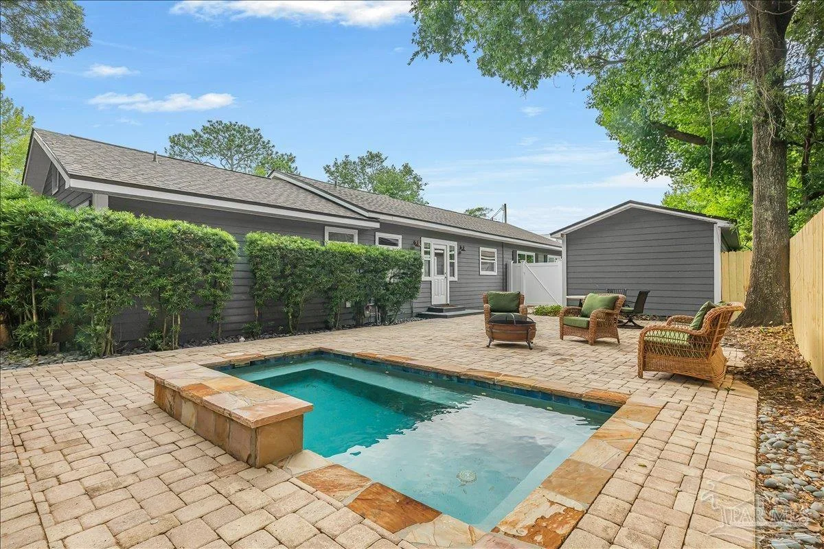 1605 E Avery St, Pensacola, FL 32503