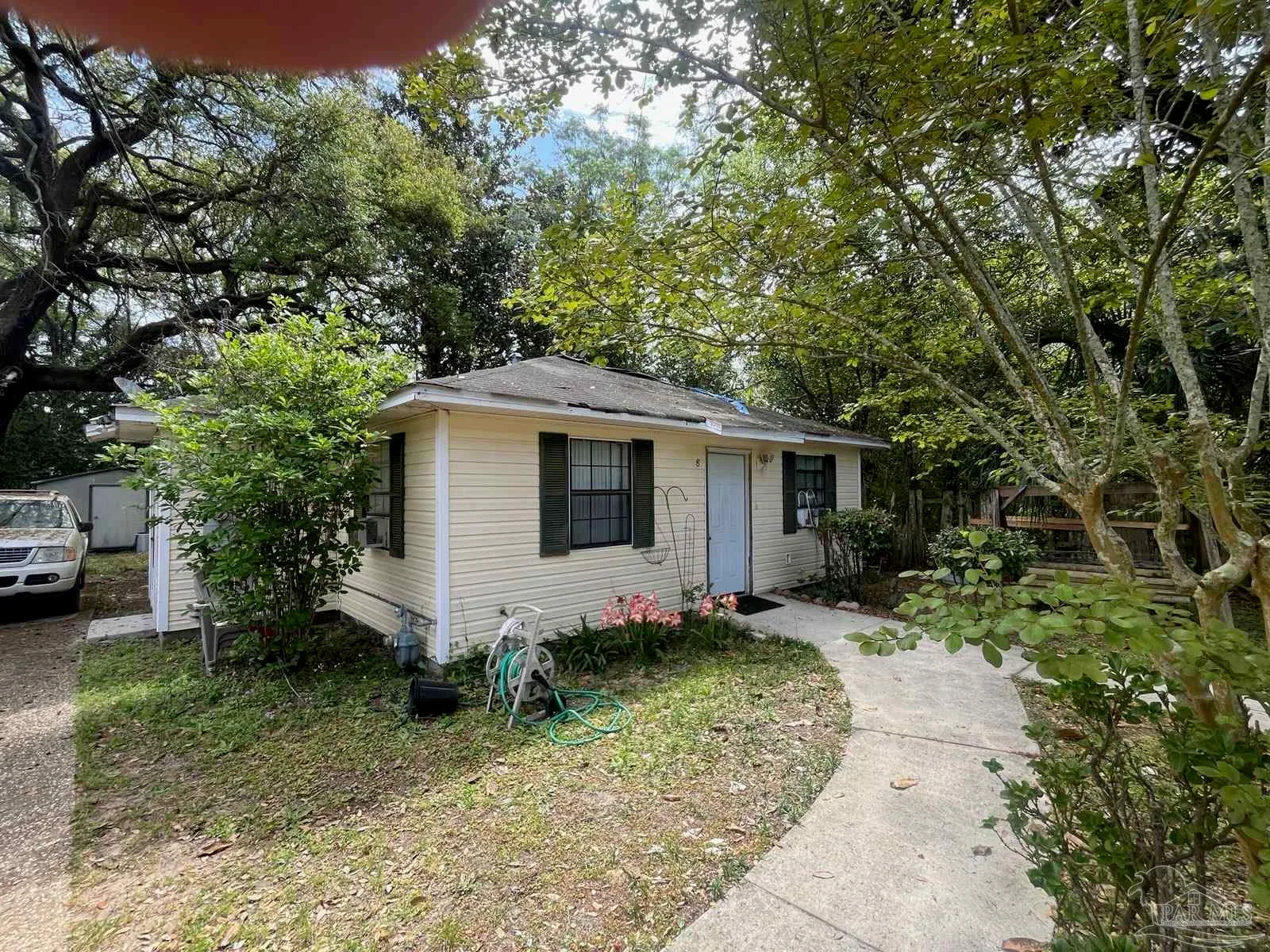 8 N Merritt St, Pensacola, FL 32507