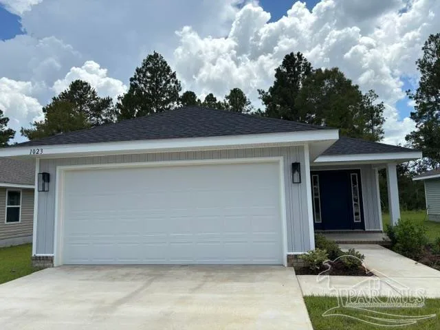1023 Brimwood Cir # 4D, Cantonment, FL 32533