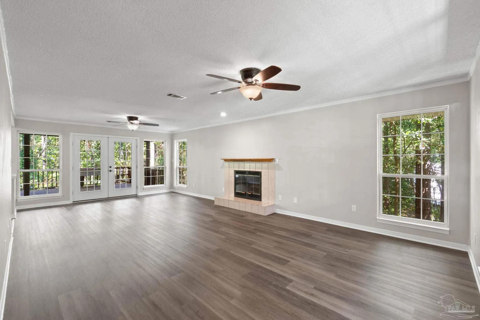 1026 Woodlore Cir, Gulf Breeze, FL 32563