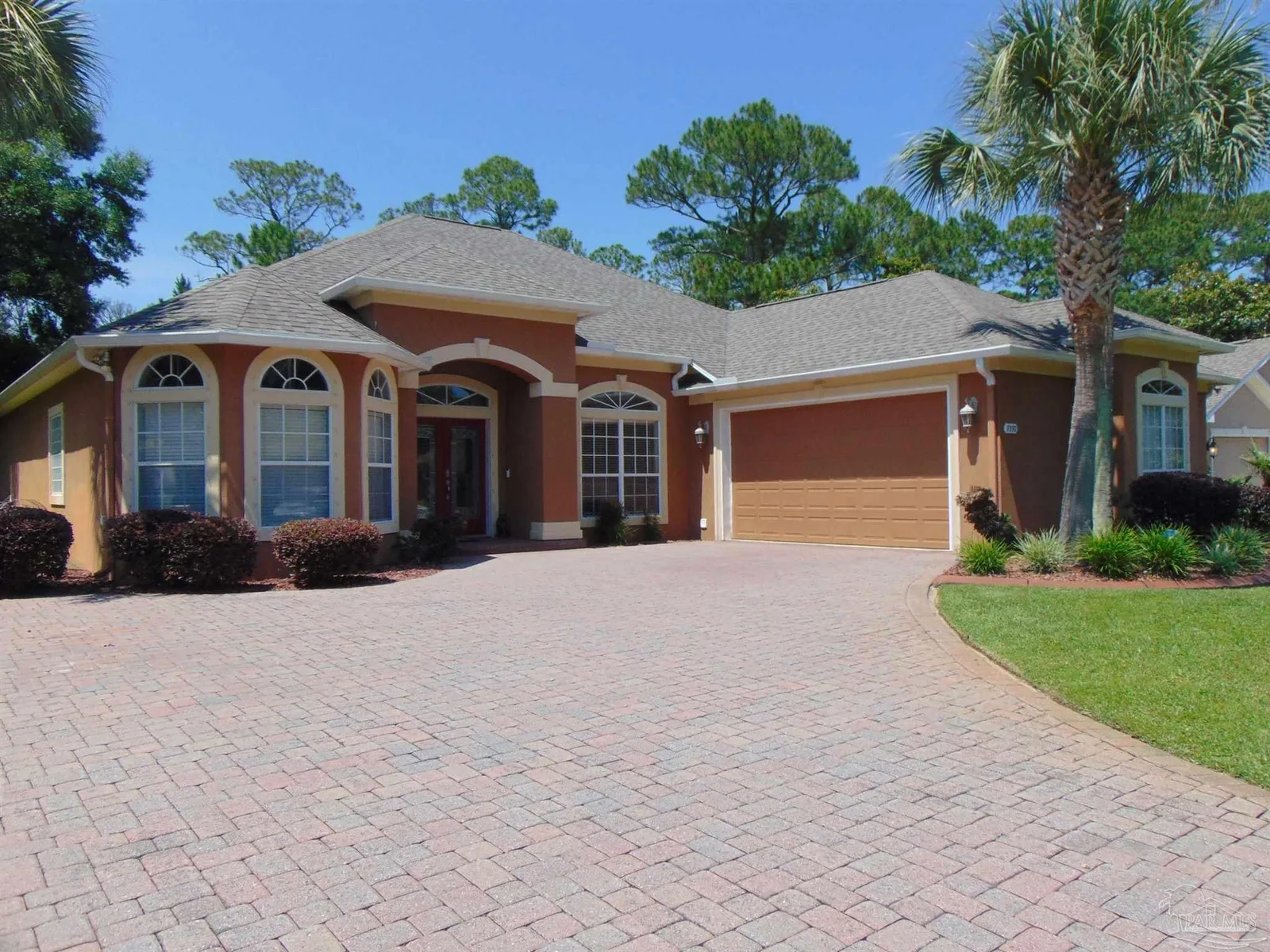 7392 Old Magnolia Ct, Navarre, FL 32566
