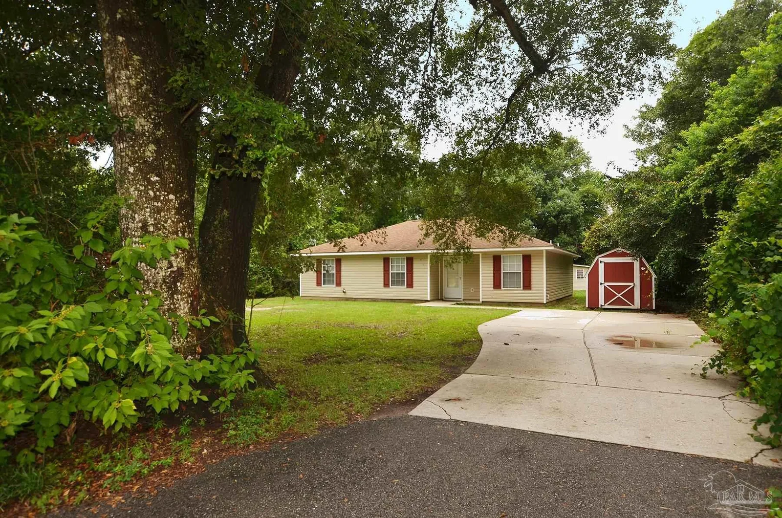 4251 Linda St, Pace, FL 32571