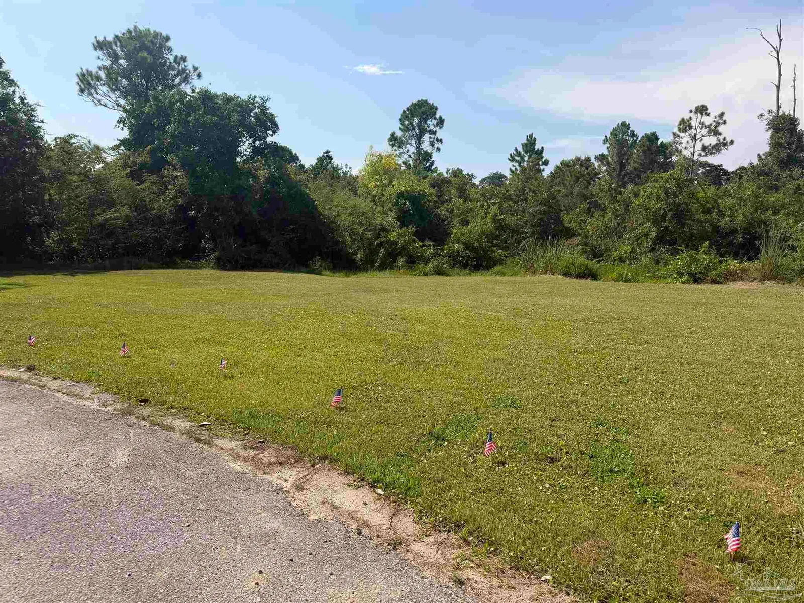 204 Poinciana Dr, Gulf Breeze, FL 32561