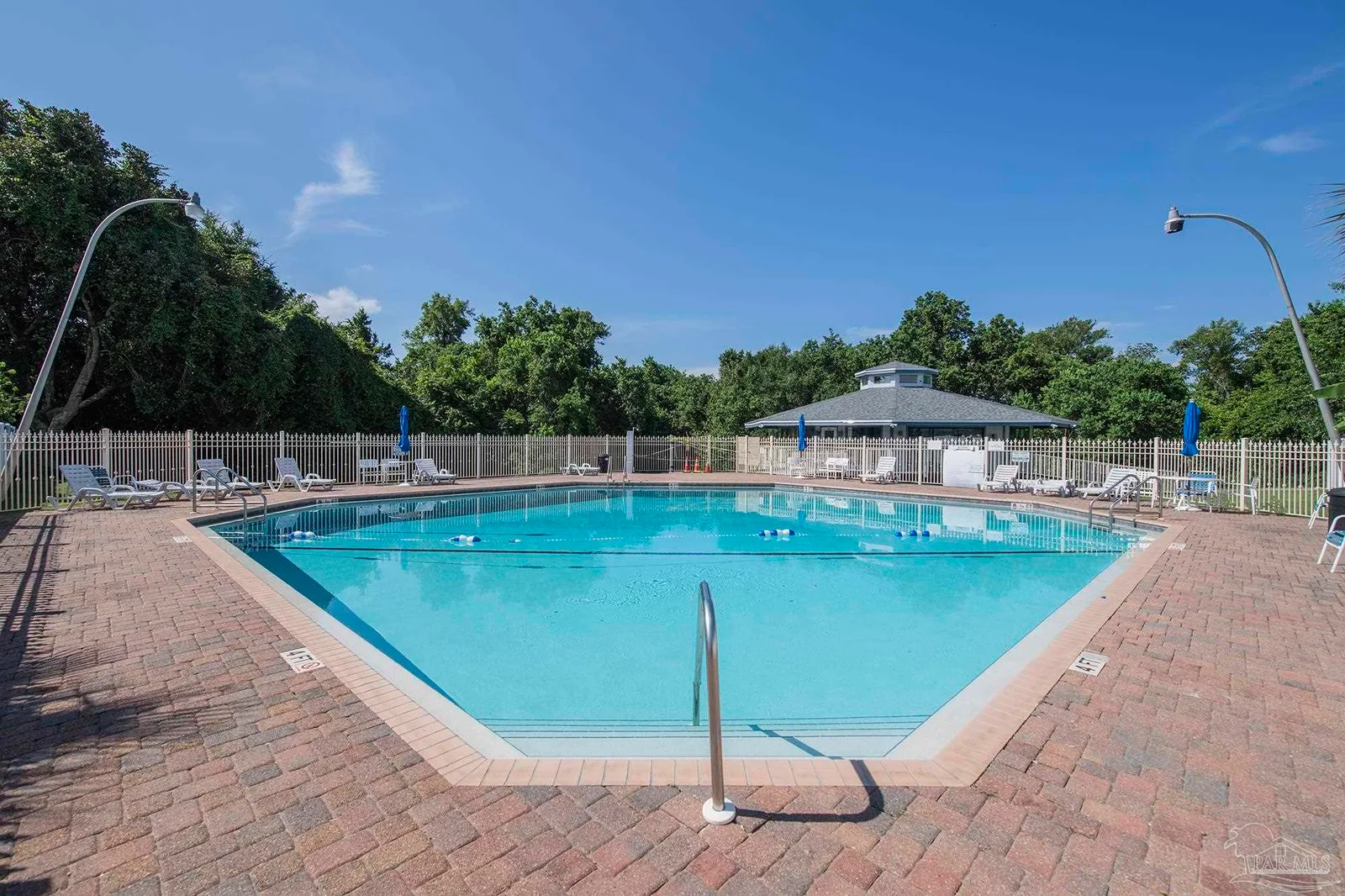 201 Pensacola Beach Rd # B-18, Gulf Breeze, FL 32561