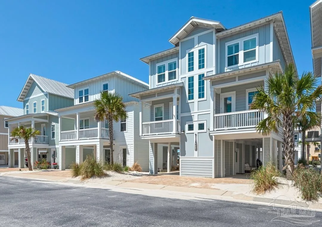 1477 Seaside Cir, Navarre Beach, FL 32566