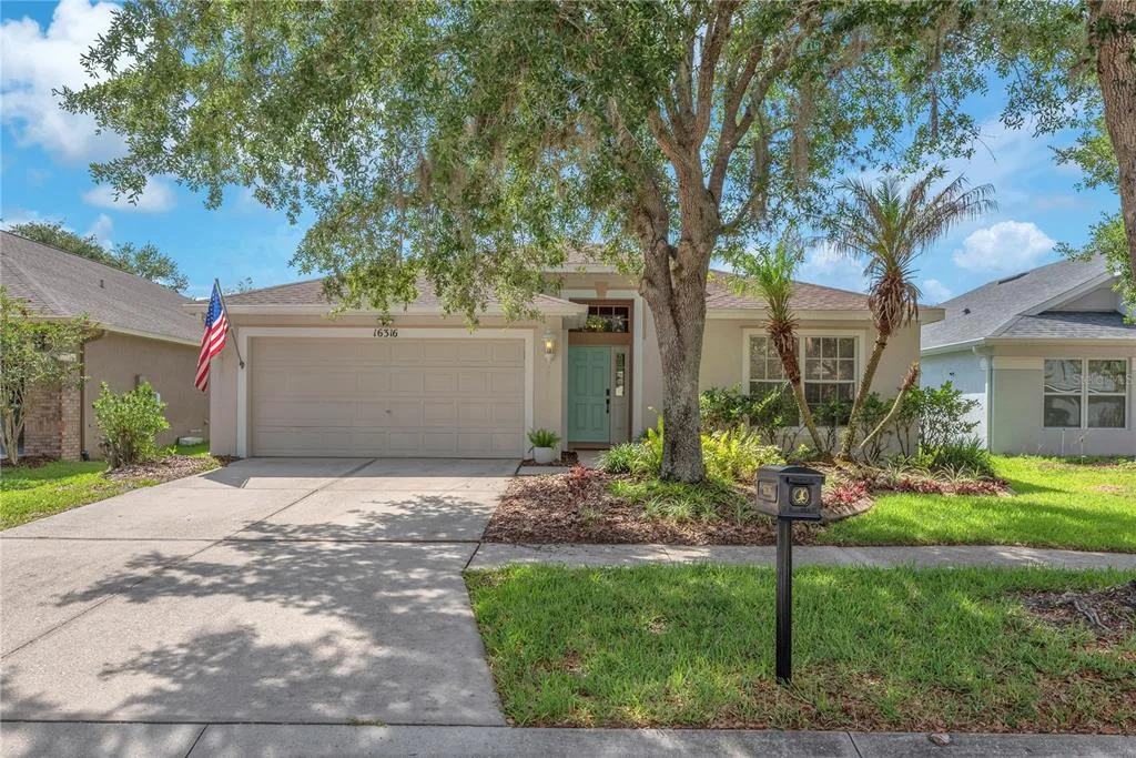 16316 BRIDGEGLADE LANE, LITHIA, FL 33547