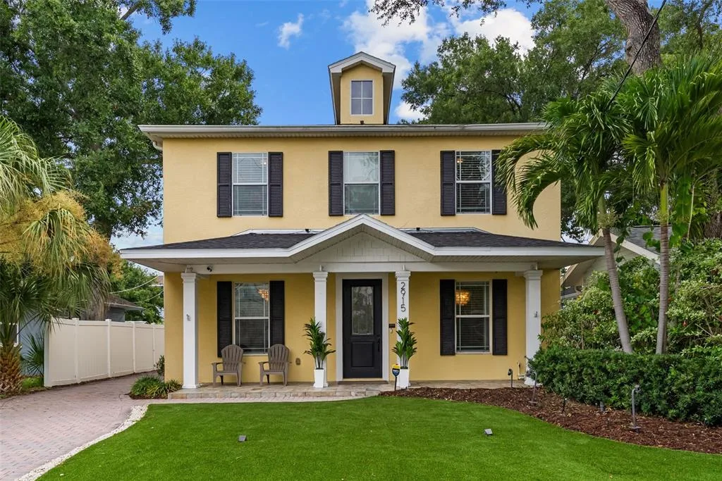 2915 W BAY VIEW AVENUE, TAMPA, FL 33611