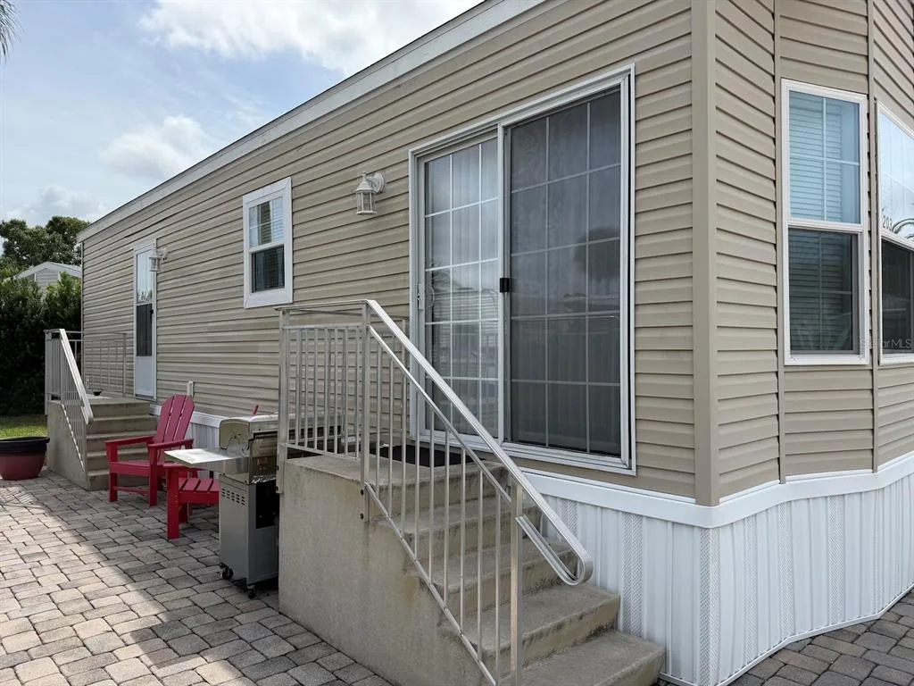 2414 LIMEWOOD AVENUE, CLERMONT, FL 34714