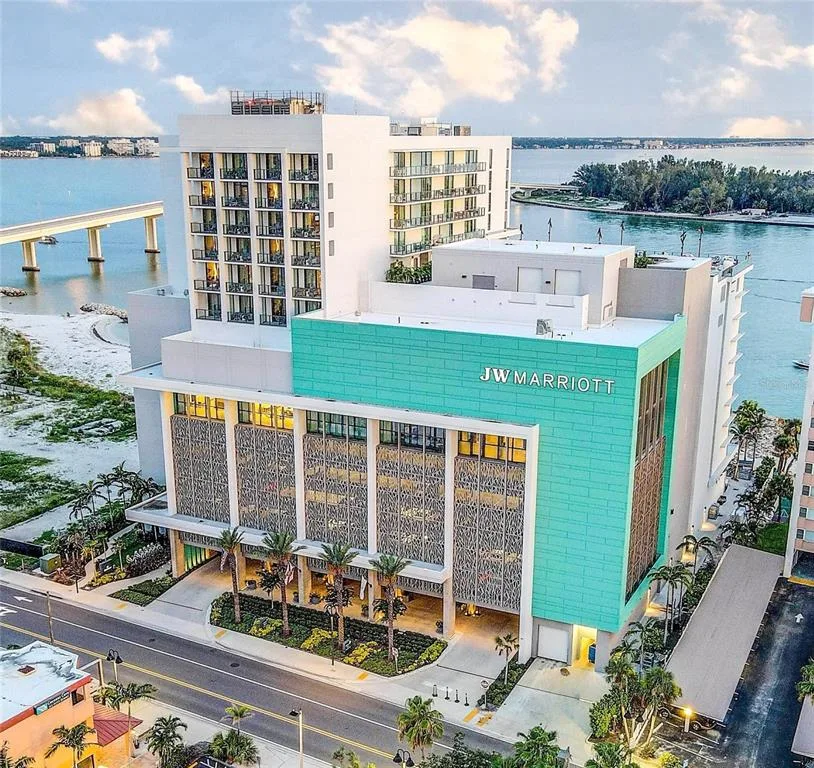 691 S GULFVIEW BOULEVARD # 1608, CLEARWATER BEACH, FL 33767