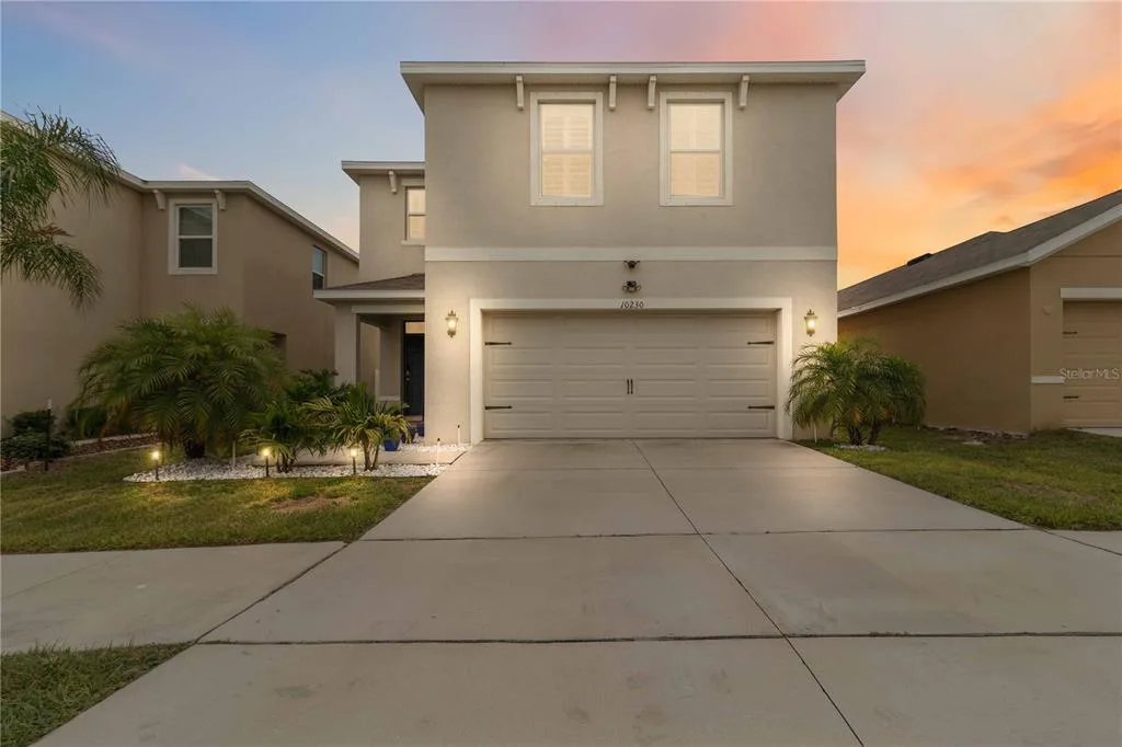 10230 GEESE TRAIL CIRCLE, SUN CITY CENTER, FL 33573