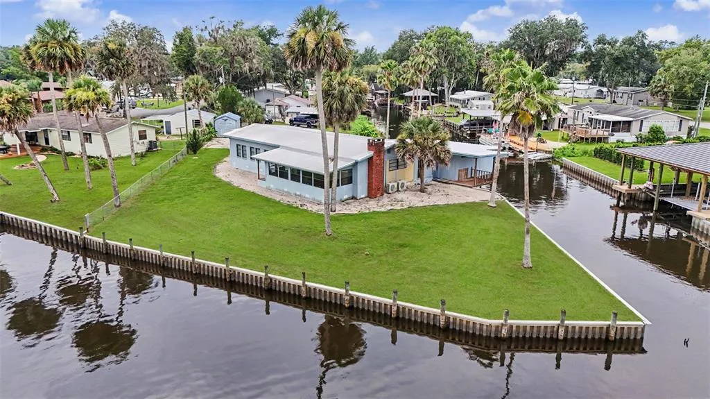 56440 WATER OAK ROAD, ASTOR, FL 32102