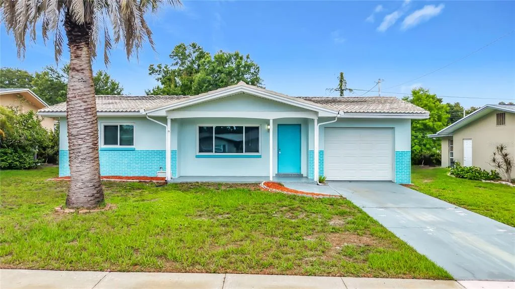890 7TH AVENUE NE, LARGO, FL 33770