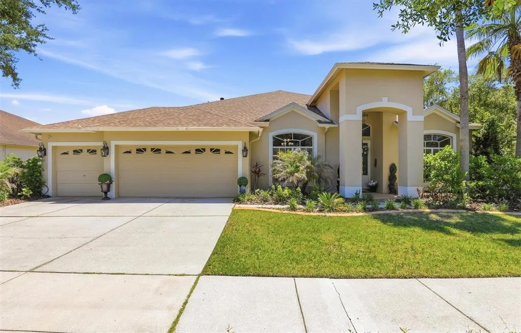 8331 GOLDEN PRAIRIE DRIVE, TAMPA, FL 33647