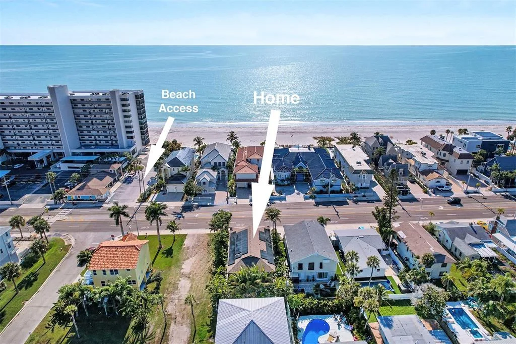 15517 GULF BOULEVARD, REDINGTON BEACH, FL 33708