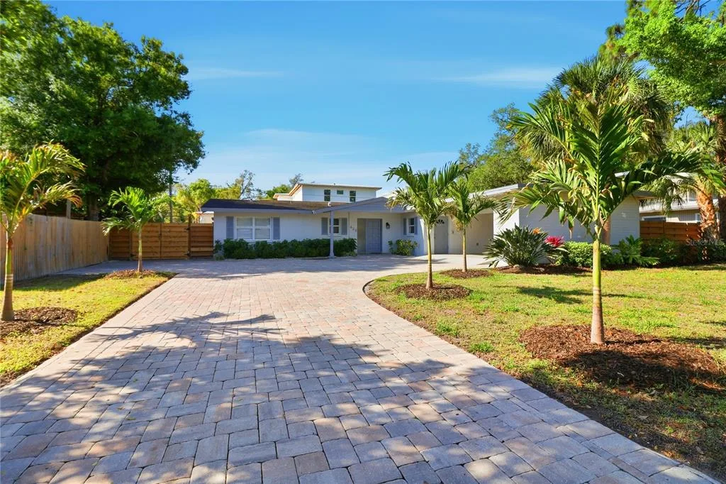 630 CORWOOD DRIVE, SARASOTA, FL 34234