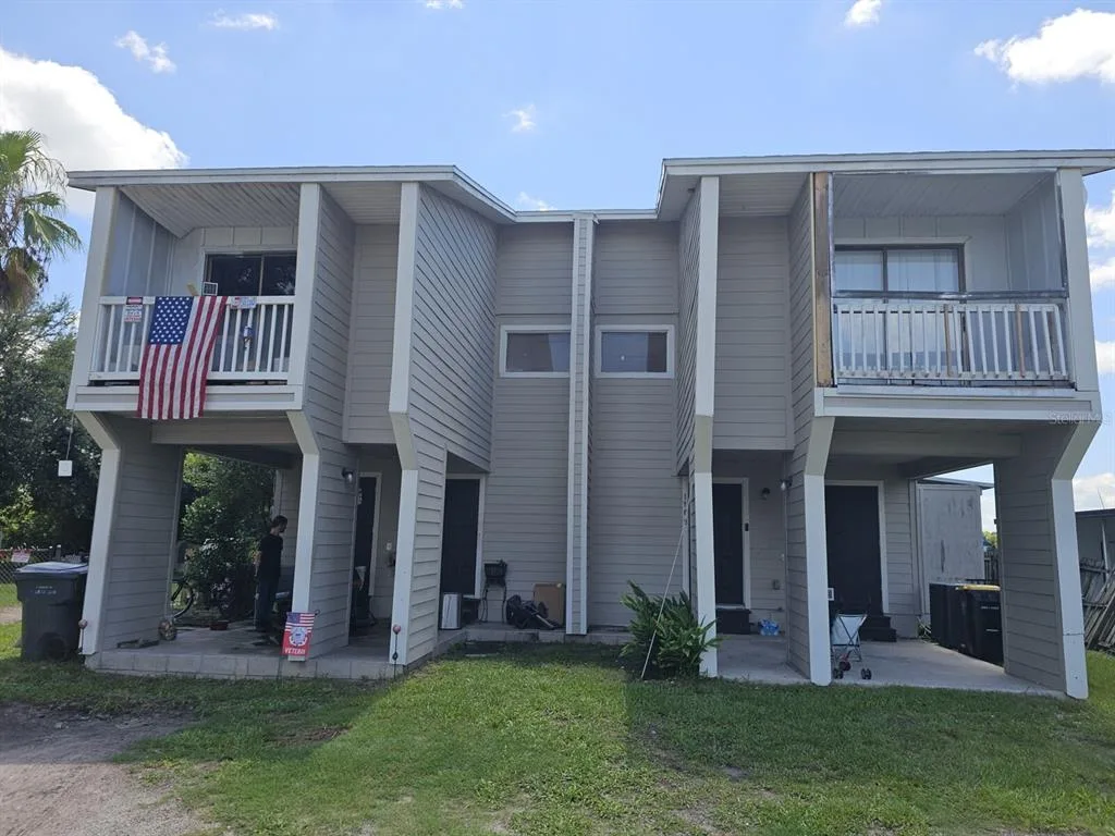 1108 COUNTRY CLUB LANE, LAKELAND, FL 33801