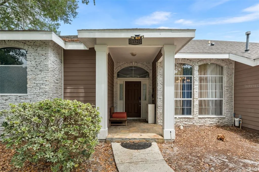 11520 NW 8TH LANE, GAINESVILLE, FL 32606