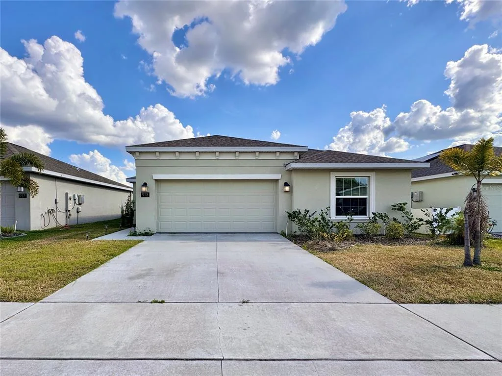 913 WASHINGTON STREET, BARTOW, FL 33830